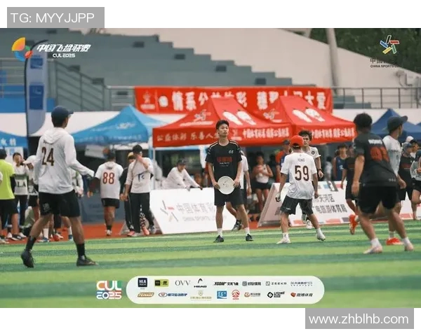 以运动竞技为核心，探讨竞技精神与团队合作在现代体育赛事中的重要作用与发展趋势